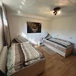 Haus Haller 5 *