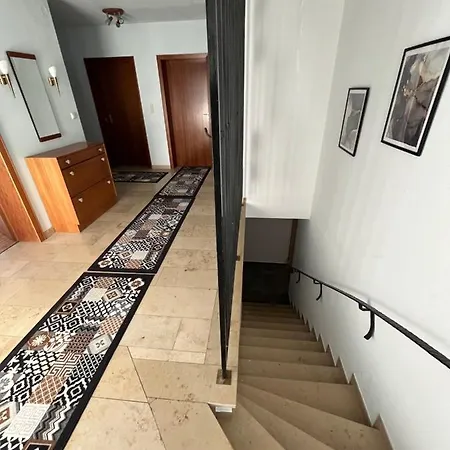 Haus Haller 5 Gasthuis *