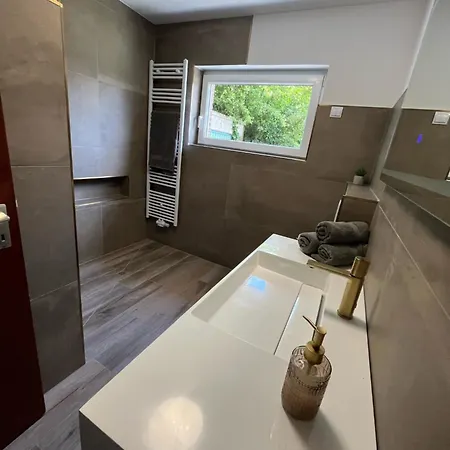 Haus Haller 5 Pensionat *