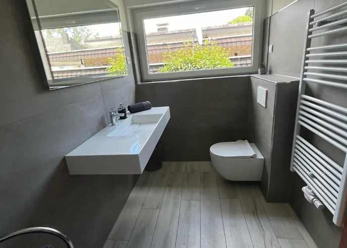 Haus Haller 5 许克尔霍文